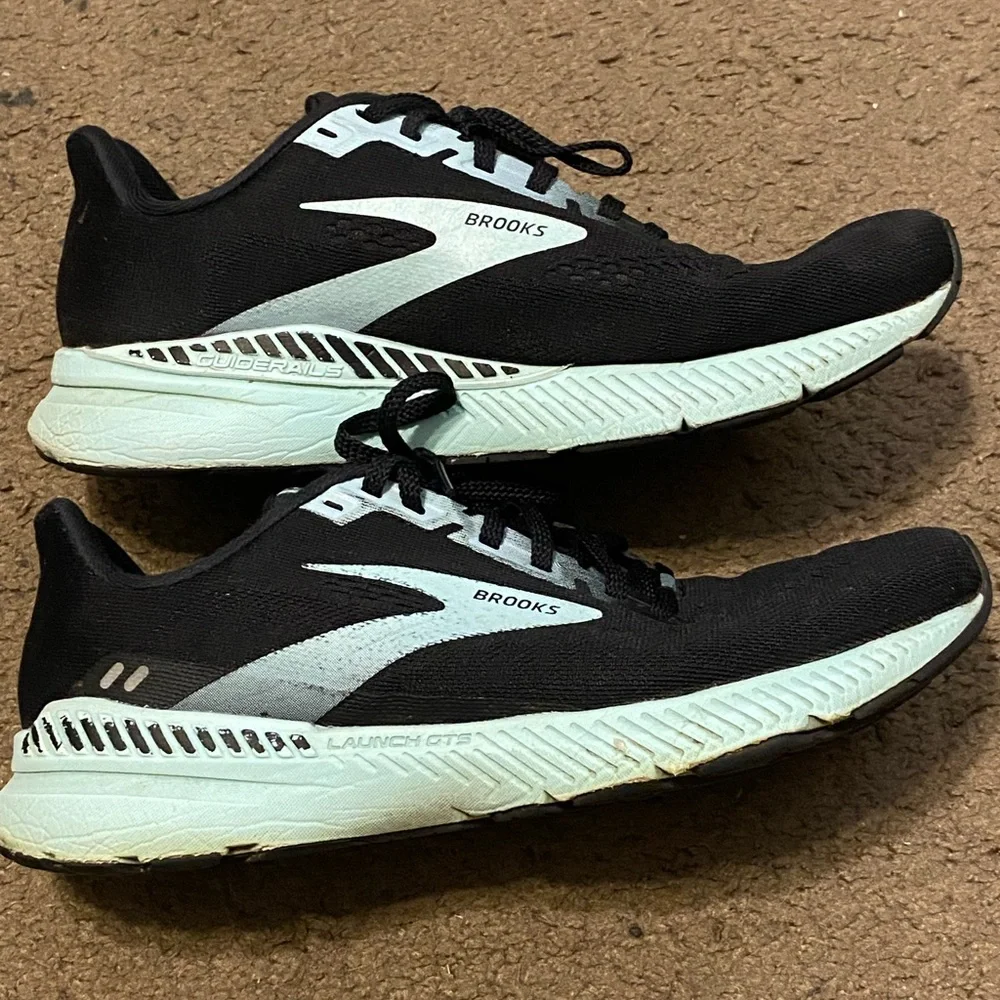 Womens Brooks Launch GTS 8 Black‎ Mint Green Running Shoes Size 9 WIDE WIDTH
